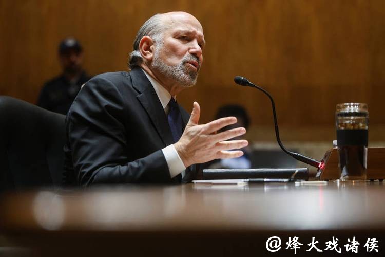 美商务部长改口承认多次会面爱泼斯坦;小年到,全国各地年味浓 美商务部长改口承认多次会面爱泼斯坦;小年到,全国各地年味浓