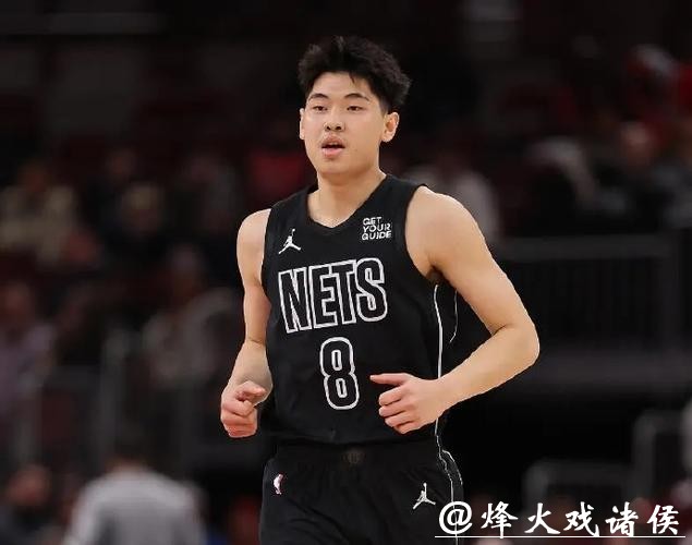 崔永熙谈在篮网训练感受:施罗德西蒙斯人不错 崔永熙谈在篮网训练感受:施罗德西蒙斯人不错