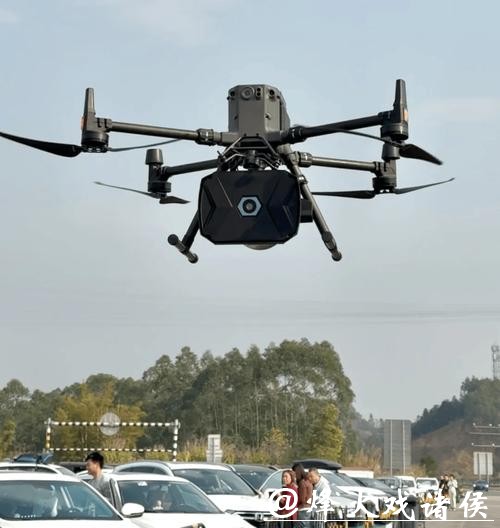 空中预警、地面快处，他们用“人力+科技”护航春运旅途